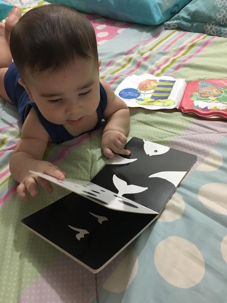 کتاب سیاه و سفید نوزادان (تقویت هوش نوزاد)	